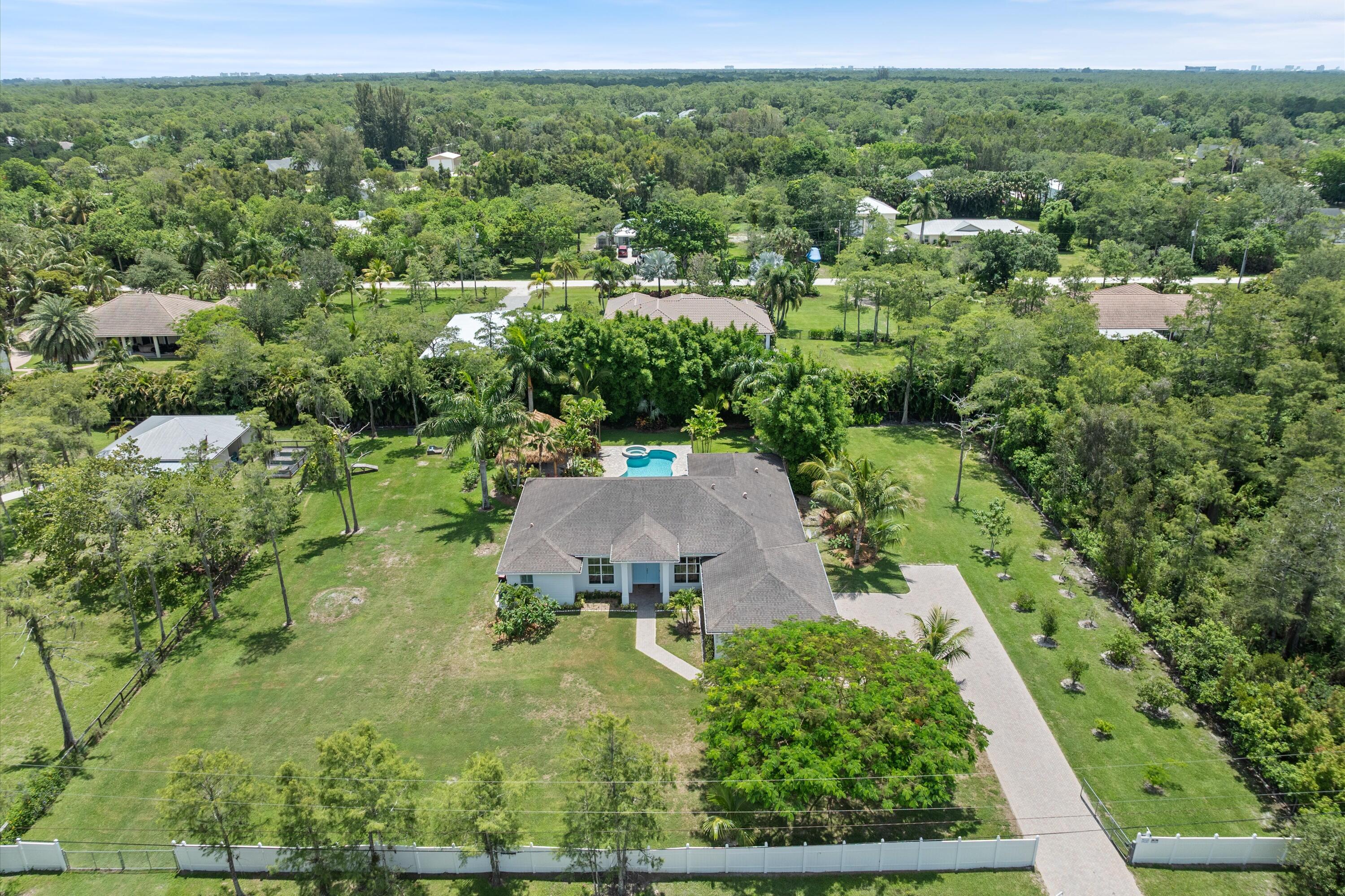 Palm Beach Gardens, Florida, 33418, United States, 4 Bedrooms Bedrooms, ,3 BathroomsBathrooms,Residential,For Sale,1949716