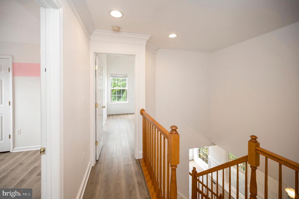 Bealeton, Virginia, 22712, United States, 6 Bedrooms Bedrooms, ,4 BathroomsBathrooms,Residential,For Sale,1916093