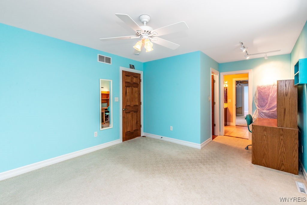 Grand Island, New York, 14072, United States, 4 Bedrooms Bedrooms, ,5 BathroomsBathrooms,Residential,For Sale,1975944