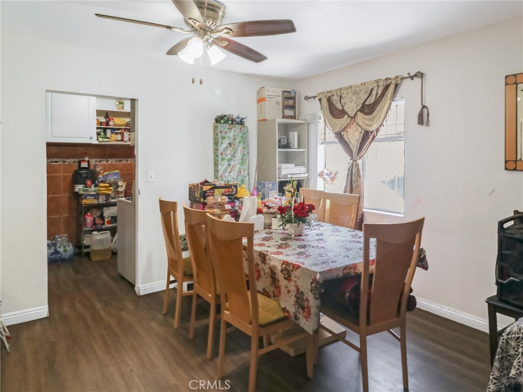 Los Angeles, California, 90003, United States, 5 Bedrooms Bedrooms, ,3 BathroomsBathrooms,Residential,For Sale,1935114