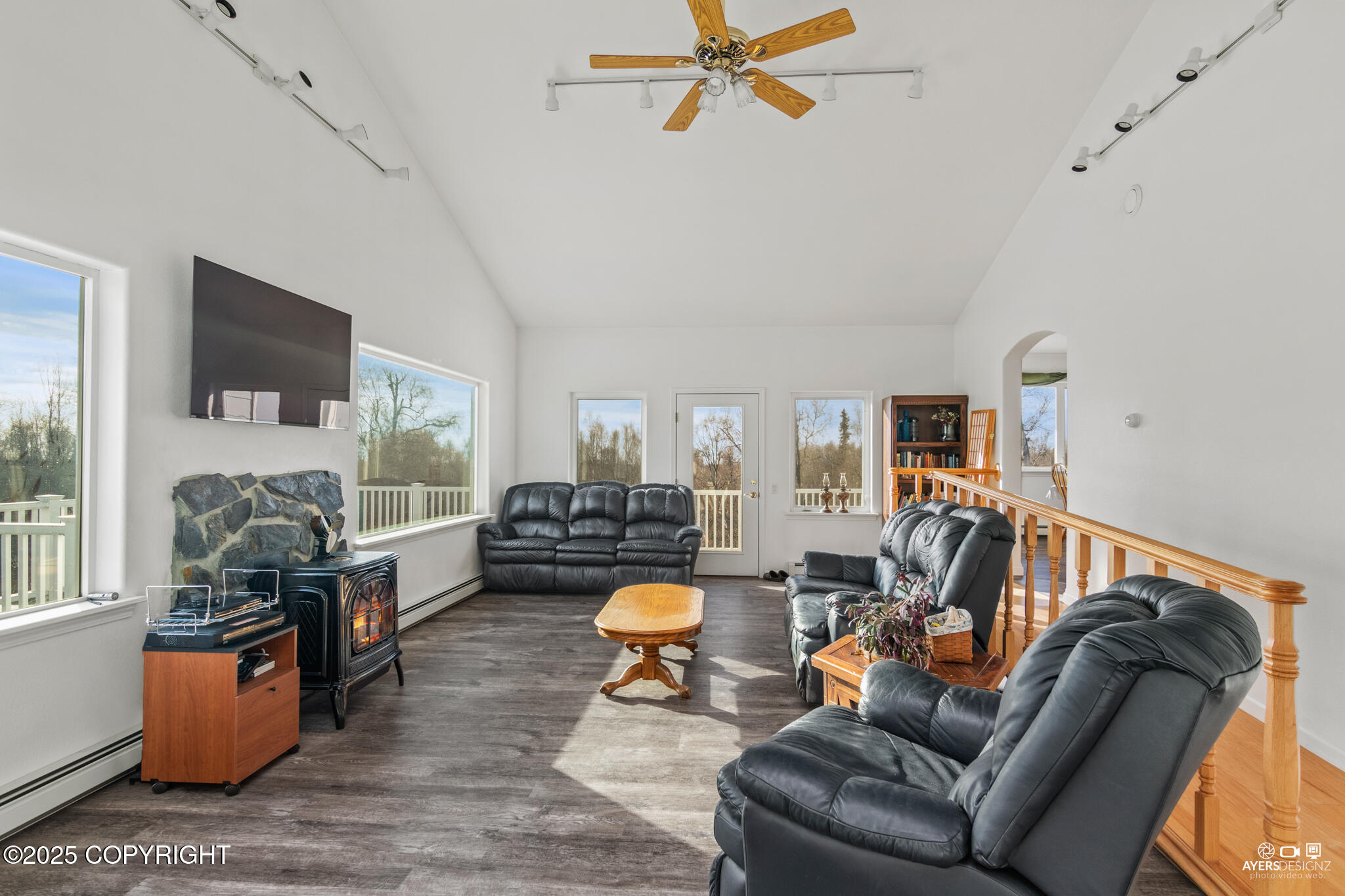 Soldotna, Alaska, 99669, United States, 6 Bedrooms Bedrooms, ,3 BathroomsBathrooms,Residential,For Sale,1765779