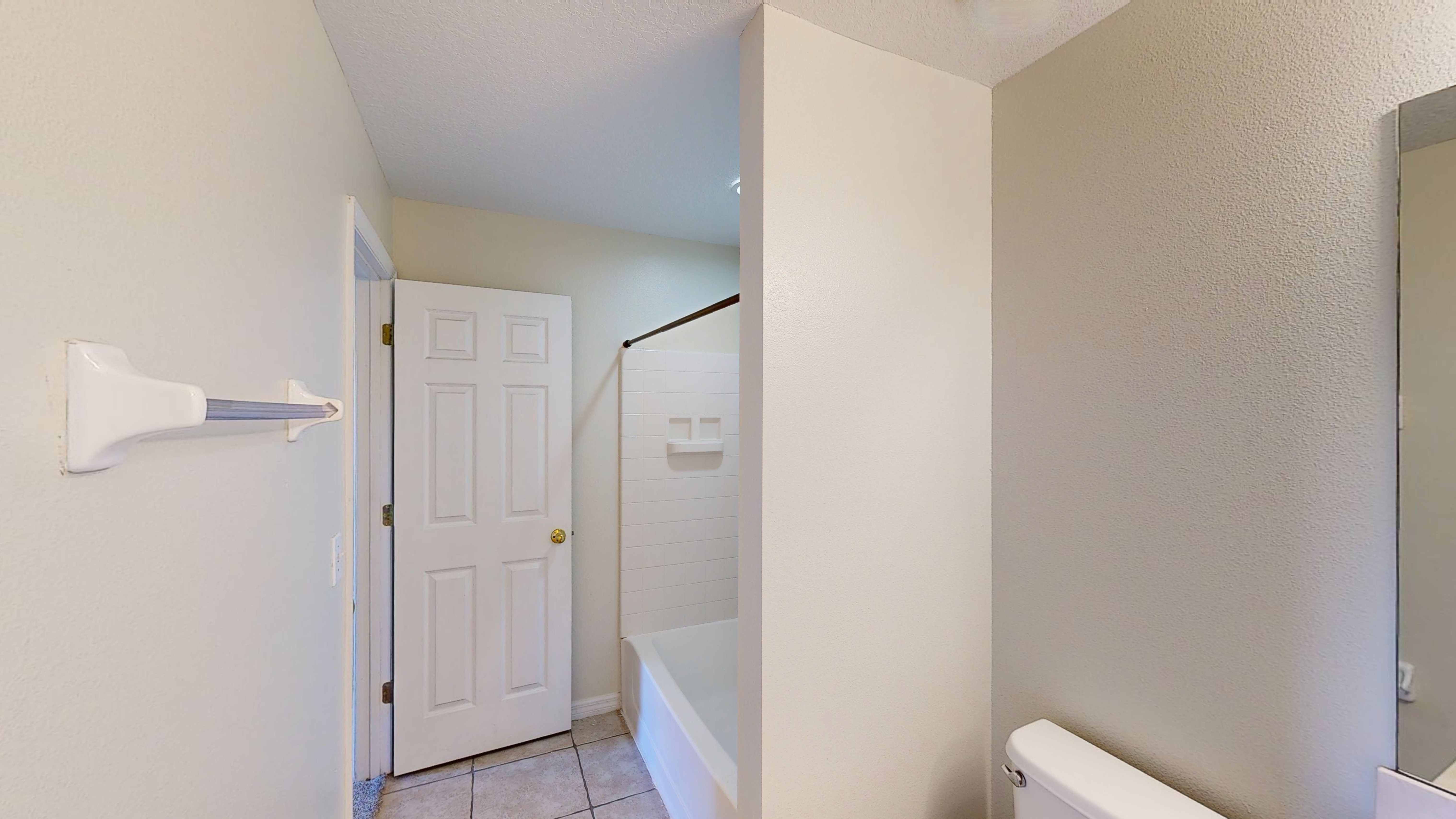 KISSIMMEE, Florida, 34747, United States, 7 Bedrooms Bedrooms, ,6 BathroomsBathrooms,Residential,For Sale,1878107