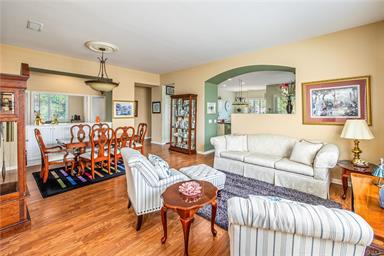 Corona, California, 92883, United States, 2 Bedrooms Bedrooms, ,2 BathroomsBathrooms,Residential,For Sale,1994557