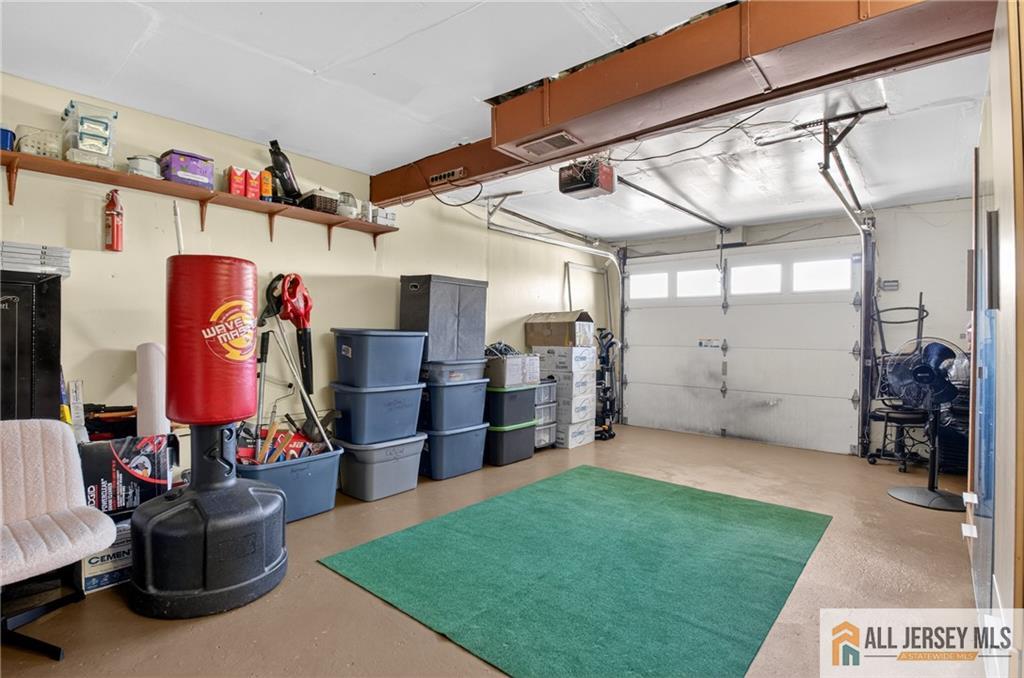 Old Bridge, New Jersey, 08857, United States, 3 Bedrooms Bedrooms, ,2 BathroomsBathrooms,Residential,For Sale,2003291