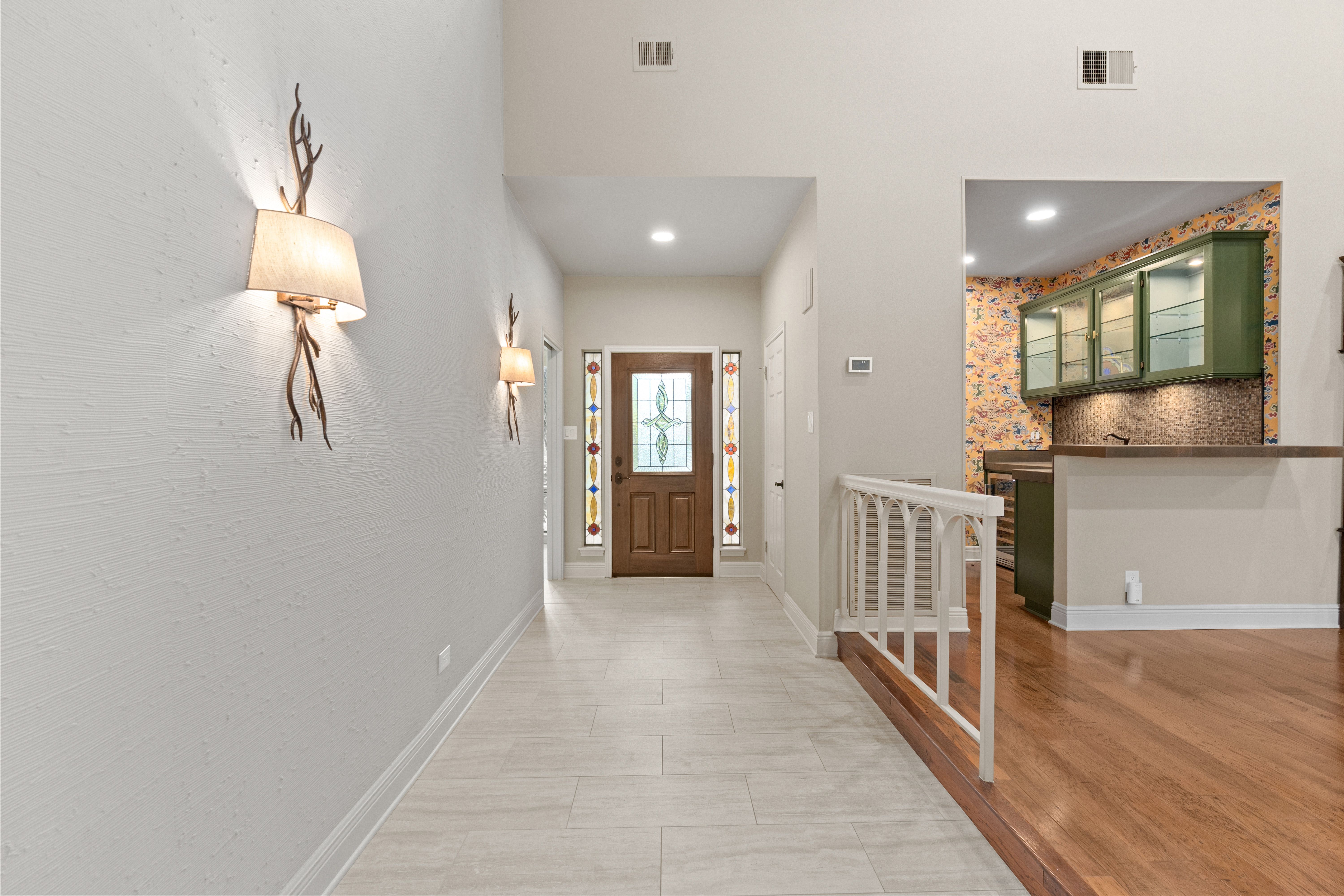  Pristine Architectural Gem in Coveted Hunters Creek - 物件實景