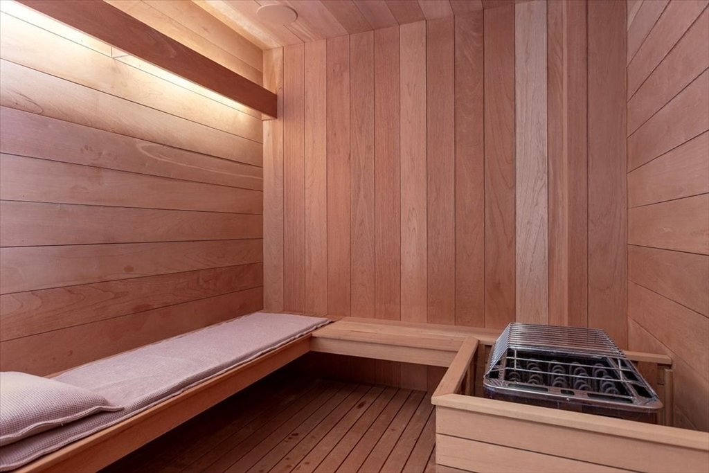 Cambridge, Massachusetts, 02138, United States, 7 Bedrooms Bedrooms, ,7 BathroomsBathrooms,Residential,For Sale,1964740