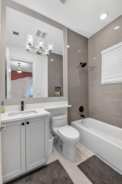 Boynton Beach, Florida, 33473, United States, 4 Bedrooms Bedrooms, ,5 BathroomsBathrooms,Residential,For Sale,2000646