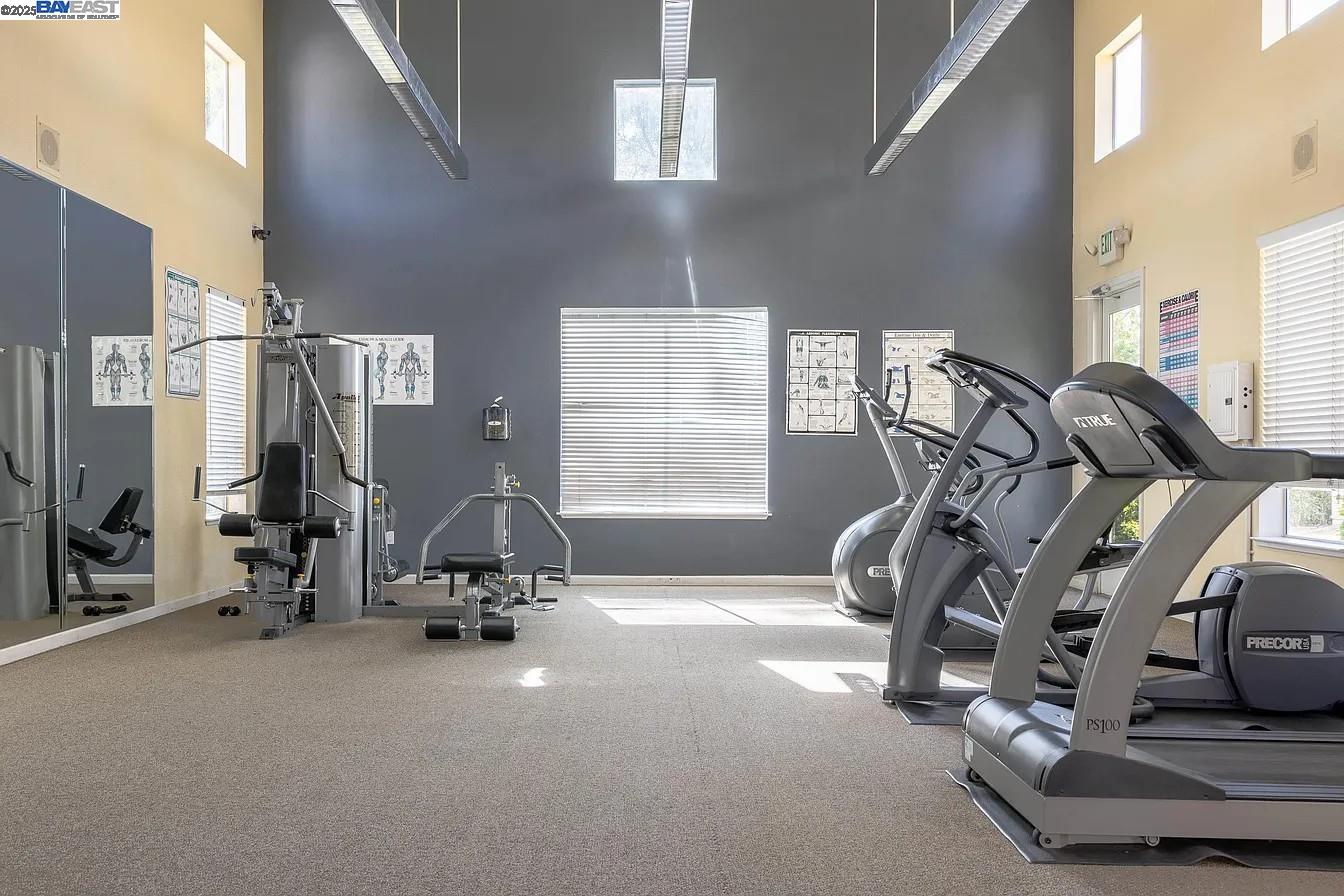 Fremont, California, 94538, United States, 2 Bedrooms Bedrooms, ,2 BathroomsBathrooms,Residential,For Sale,1999718