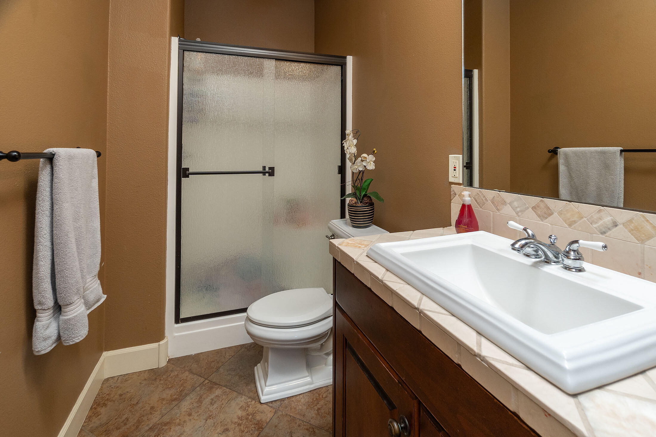 Bend, Oregon, 97703, United States, 4 Bedrooms Bedrooms, ,3 BathroomsBathrooms,Residential,For Sale,1805310