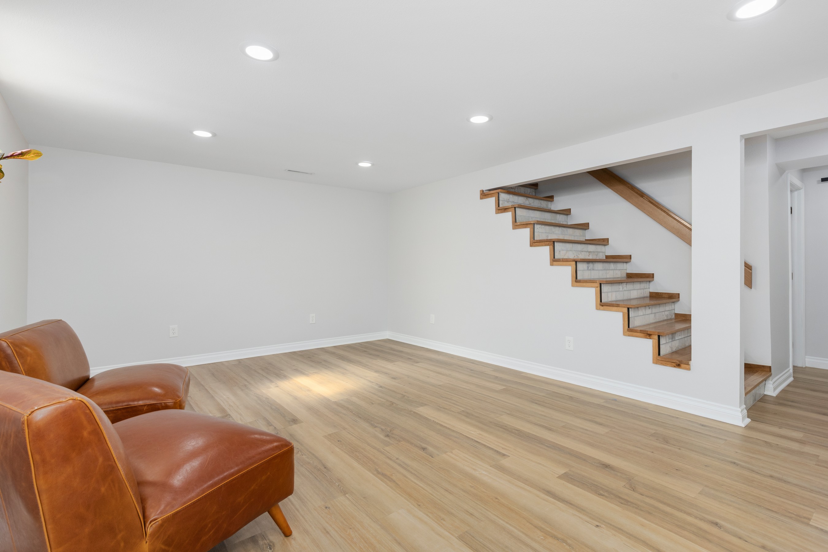  Stylish Ranch Living with Detached ADU - 物件實景