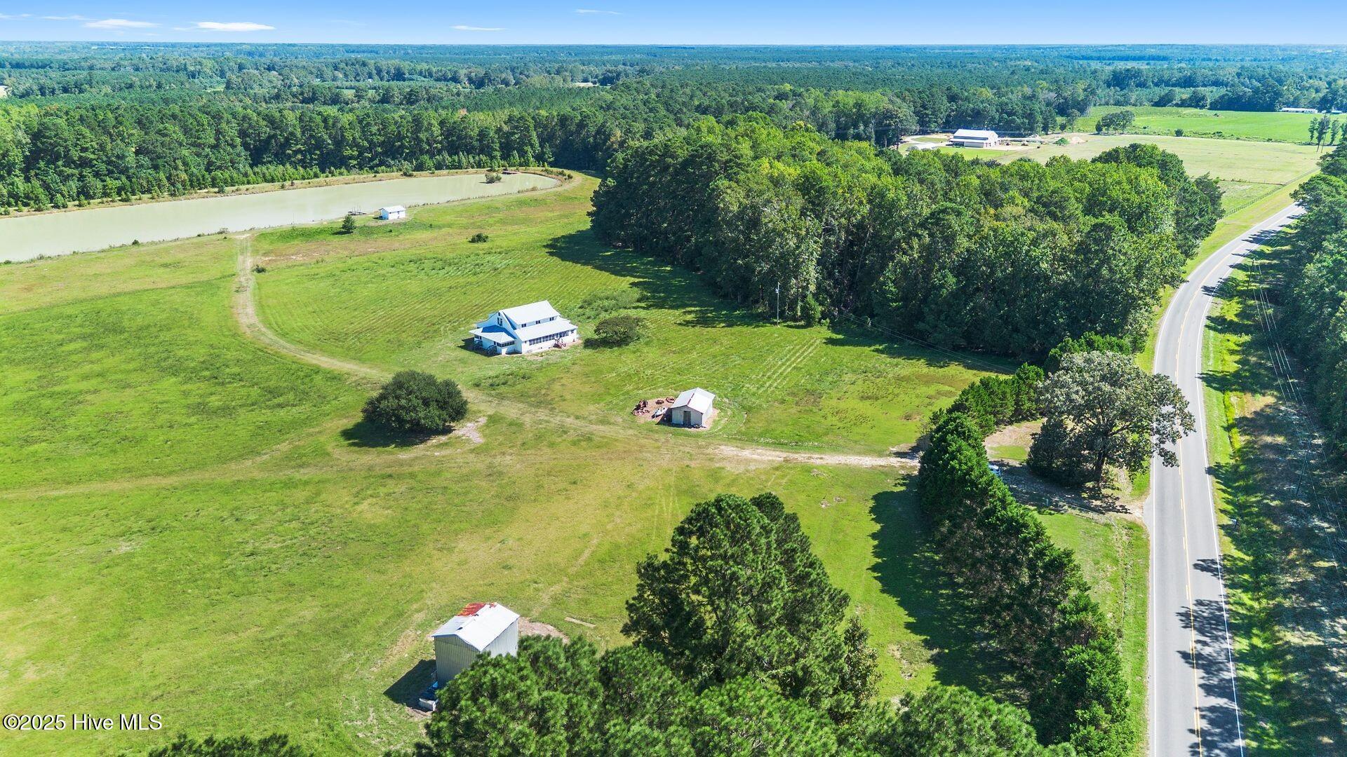 Harrells, North Carolina, 28444, United States, 4 Bedrooms Bedrooms, ,5 BathroomsBathrooms,Residential,For Sale,1955084