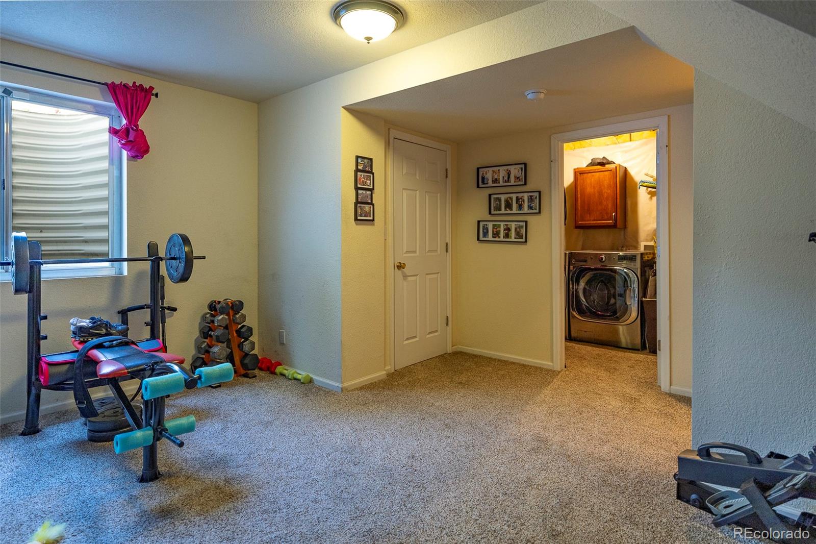 Aurora, Colorado, 80013, United States, 4 Bedrooms Bedrooms, ,1 BathroomBathrooms,Residential,For Sale,1925688