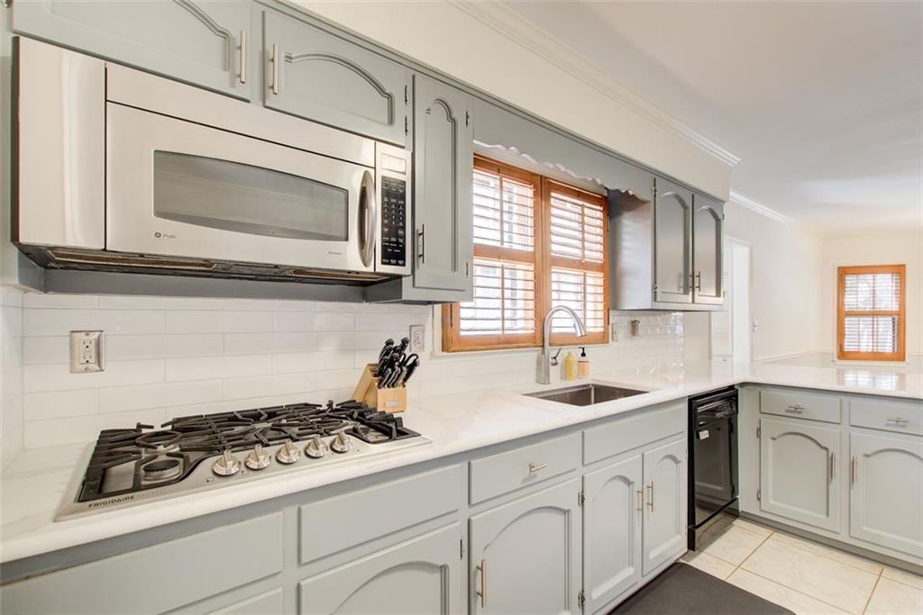 Lilburn, Georgia, 30047, United States, 4 Bedrooms Bedrooms, ,3 BathroomsBathrooms,Residential,For Sale,1917934