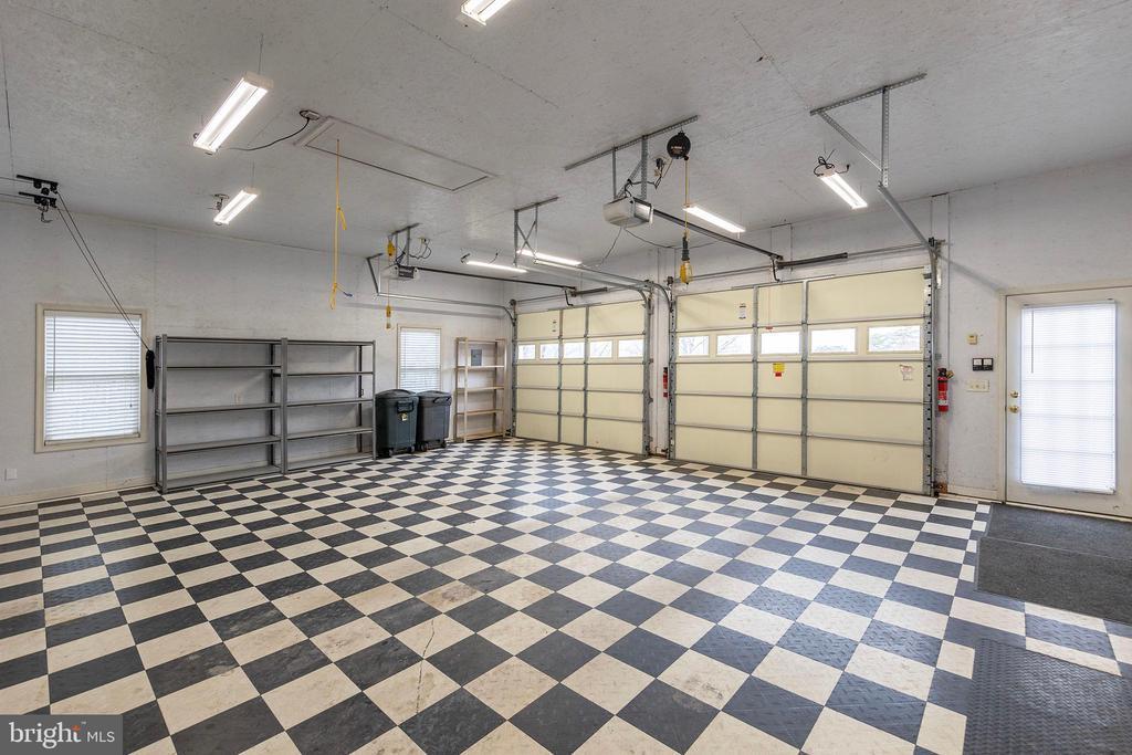 Strasburg, Virginia, 22657, United States, 2 Bedrooms Bedrooms, ,2 BathroomsBathrooms,Residential,For Sale,1996820