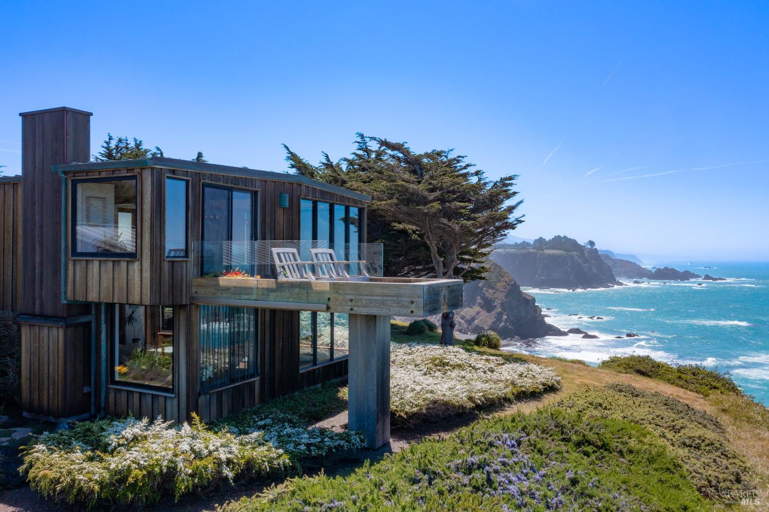 Elk, California, 95432, United States, 4 Bedrooms Bedrooms, ,4 BathroomsBathrooms,Residential,For Sale,1993215