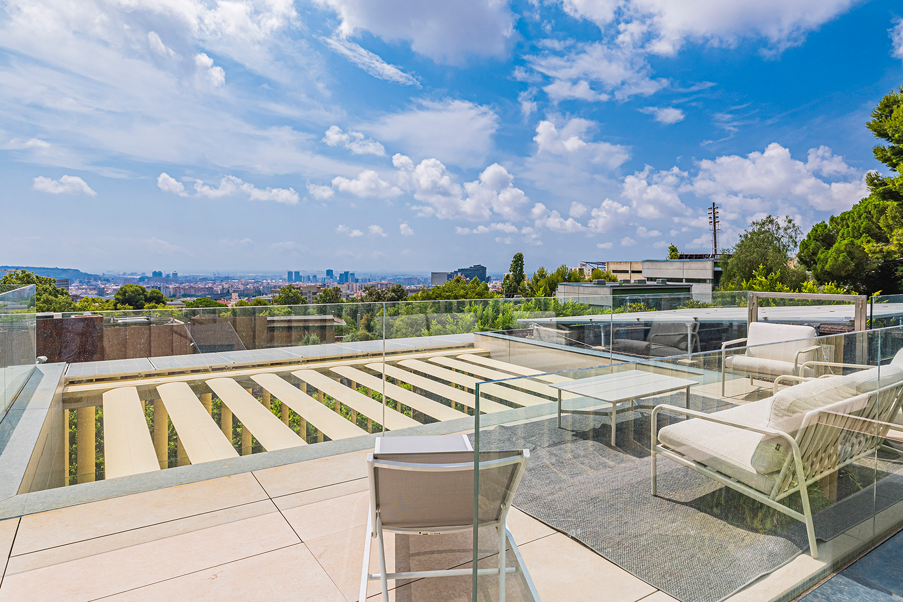  Luxury contemporary villa with pool, garden, and top energy efficiency - 物件實景