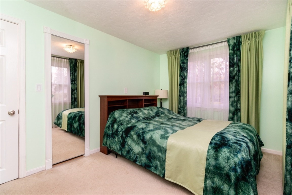 Stoughton, Massachusetts, 02072, United States, 4 Bedrooms Bedrooms, ,3 BathroomsBathrooms,Residential,For Sale,1987663