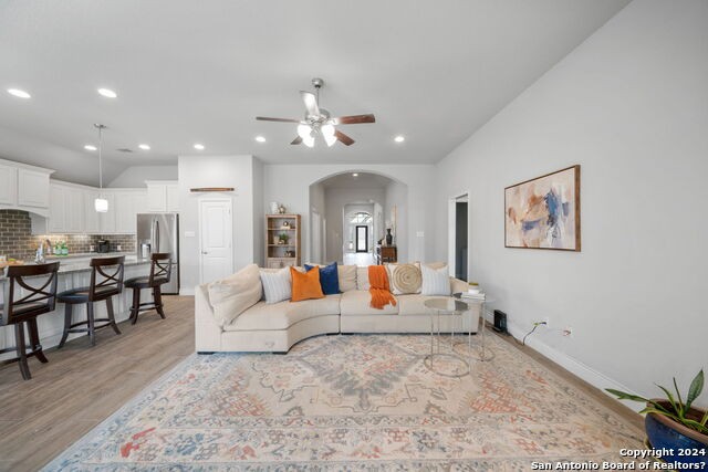 New Braunfels, Texas, 78132-4459, United States, 4 Bedrooms Bedrooms, ,3 BathroomsBathrooms,Residential,For Sale,1976937