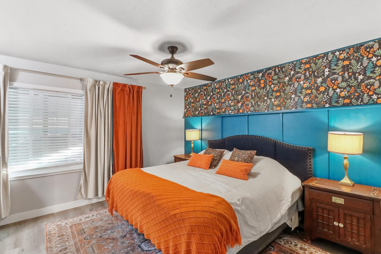 Sacramento, California, 95826, United States, 3 Bedrooms Bedrooms, ,2 BathroomsBathrooms,Residential,For Sale,1991468