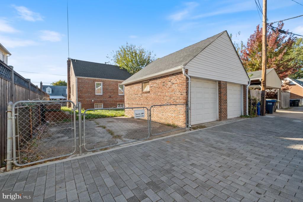 Washington, District of Columbia, 20011, United States, 4 Bedrooms Bedrooms, ,4 BathroomsBathrooms,Residential,For Sale,1973879