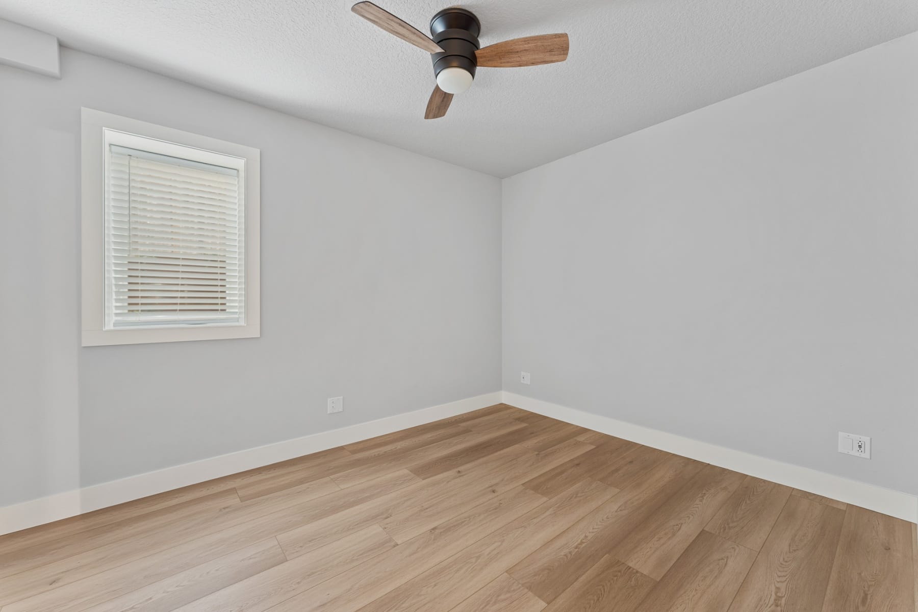  3542 NE FRANKLIN ST Camas, WA 98607 - 物件實景