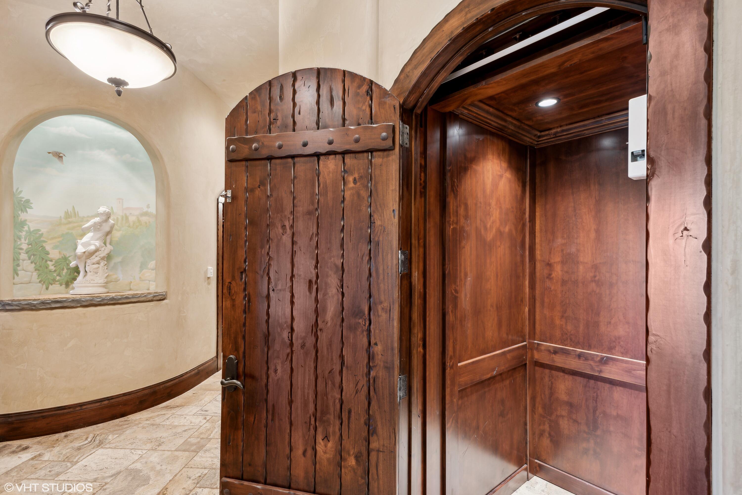 Washington, Utah, 84780, United States, 7 Bedrooms Bedrooms, ,7 BathroomsBathrooms,Residential,For Sale,2005134