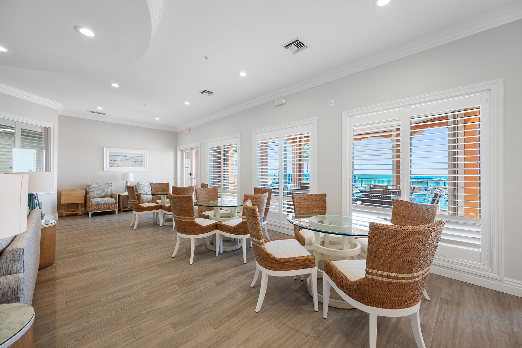  TIDES BEACH CLUB CONDO - 物件實景