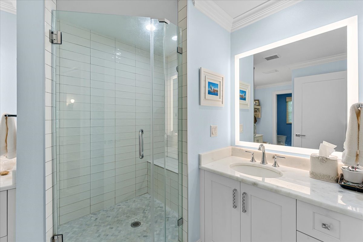 Seminole, Florida, 33772, United States, 3 Bedrooms Bedrooms, ,2 BathroomsBathrooms,Residential,For Sale,2048345