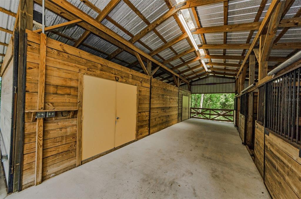 Plant City, Florida, 33566, United States, 3 Bedrooms Bedrooms, ,2 BathroomsBathrooms,Residential,For Sale,1932483
