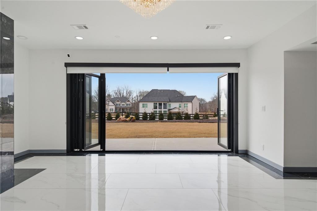Cumming, Georgia, 30040, United States, 7 Bedrooms Bedrooms, ,6 BathroomsBathrooms,Residential,For Sale,2021532