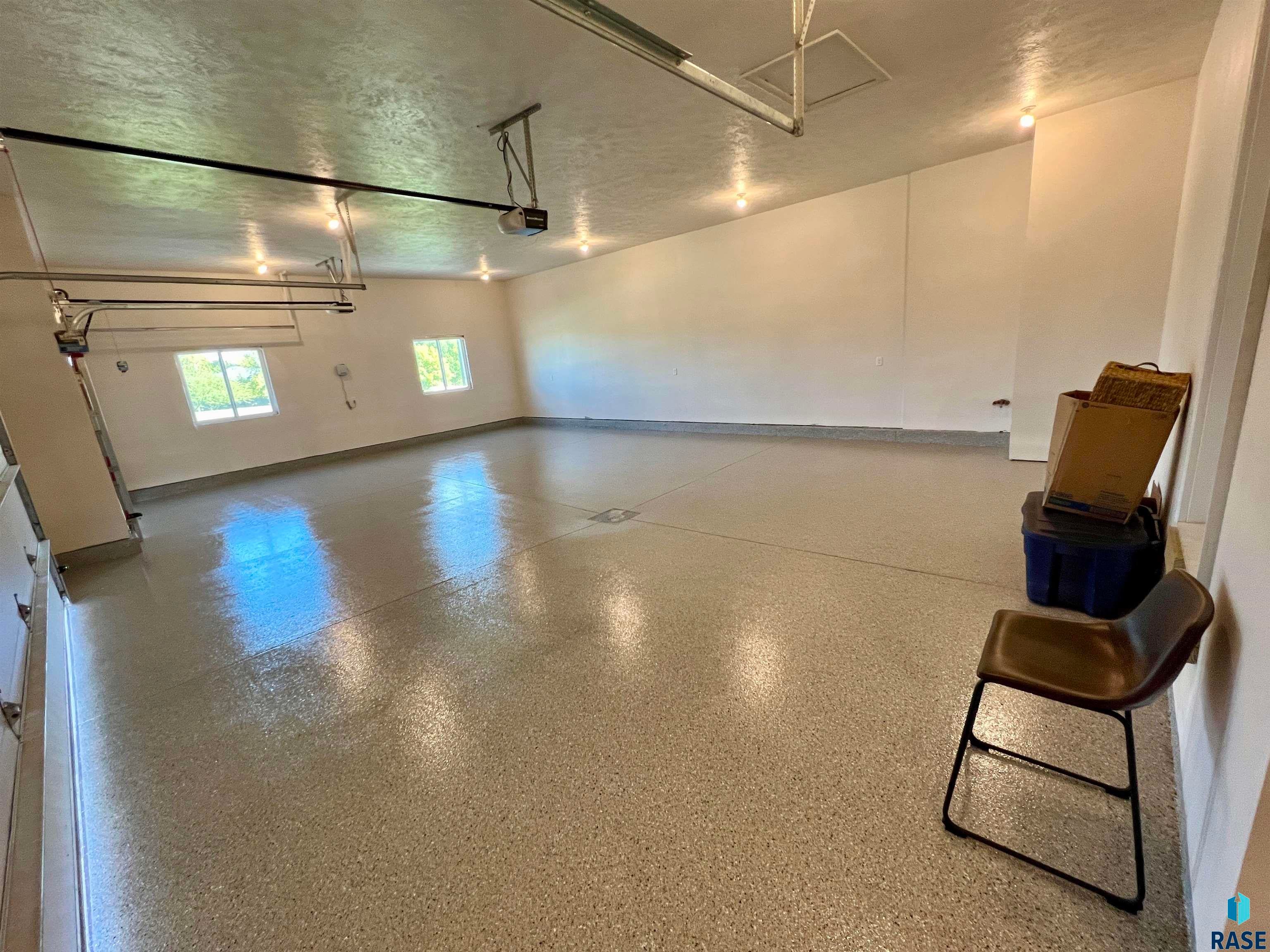 204 S 15th Ave, Rock Rapids, Iowa, 51246, United States, 5 Bedrooms Bedrooms, ,2 BathroomsBathrooms,Residential,For Sale,204 S 15th Ave,1614396