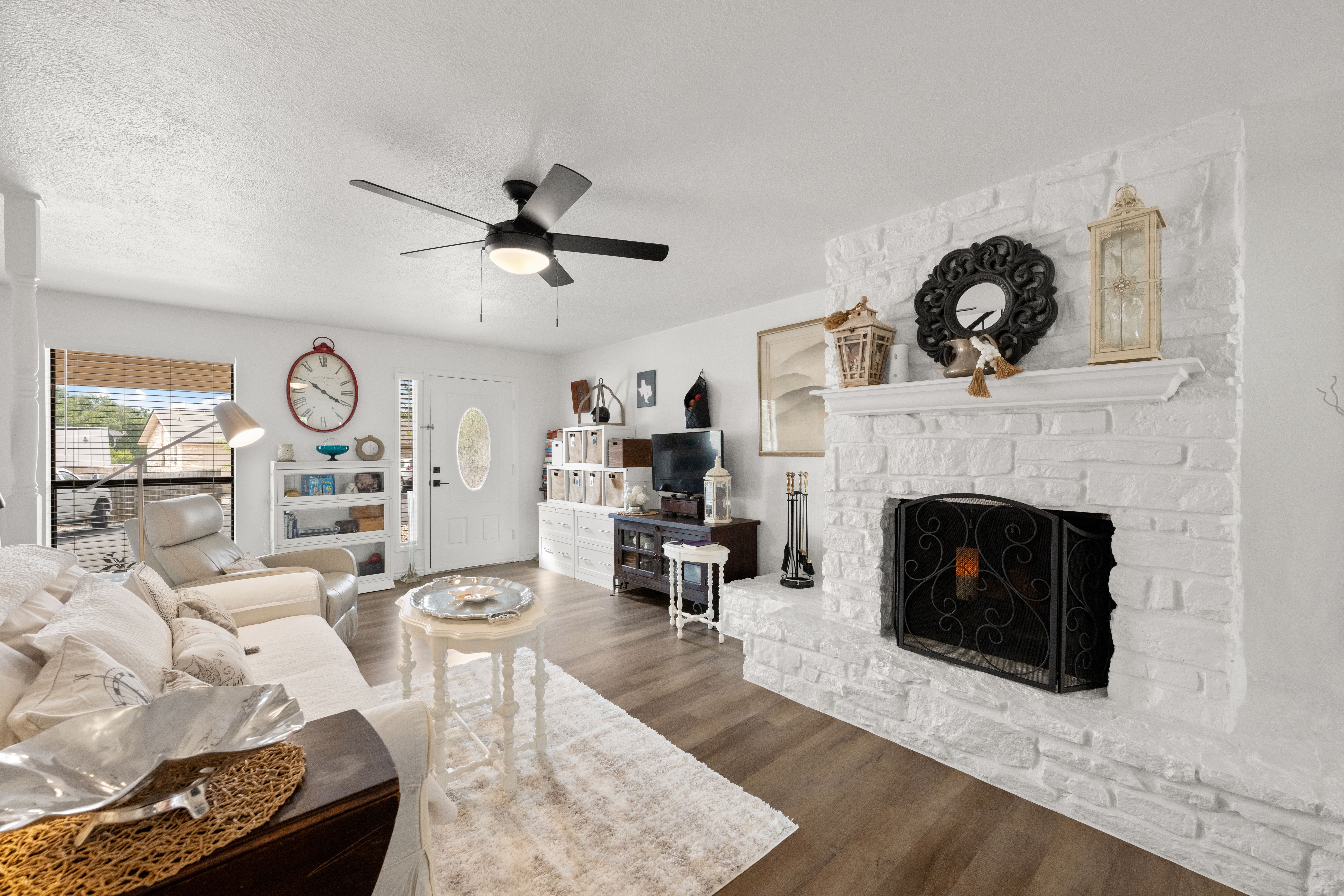  Beautiful Updated Townhome in Horseshoe Bay - 物件實景