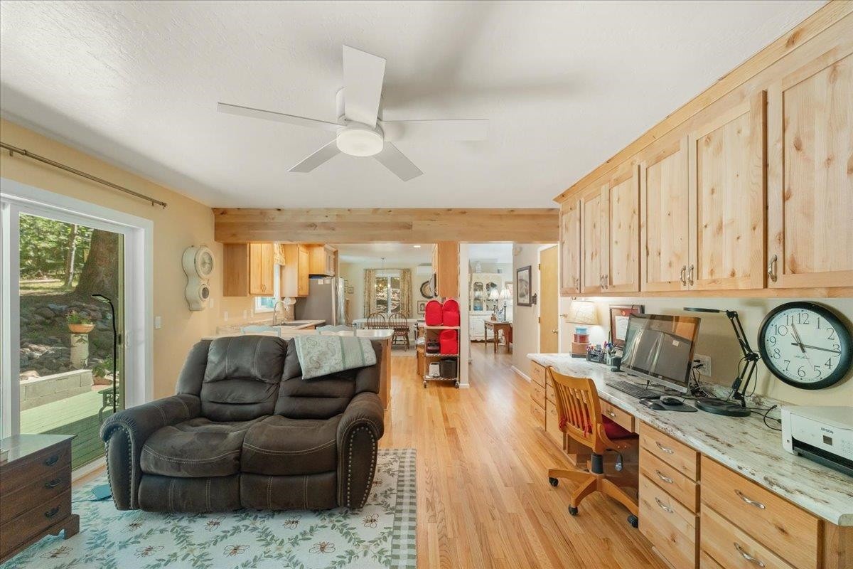 Mt Shasta, California, 96067-9161, United States, 3 Bedrooms Bedrooms, ,3 BathroomsBathrooms,Residential,For Sale,1928265