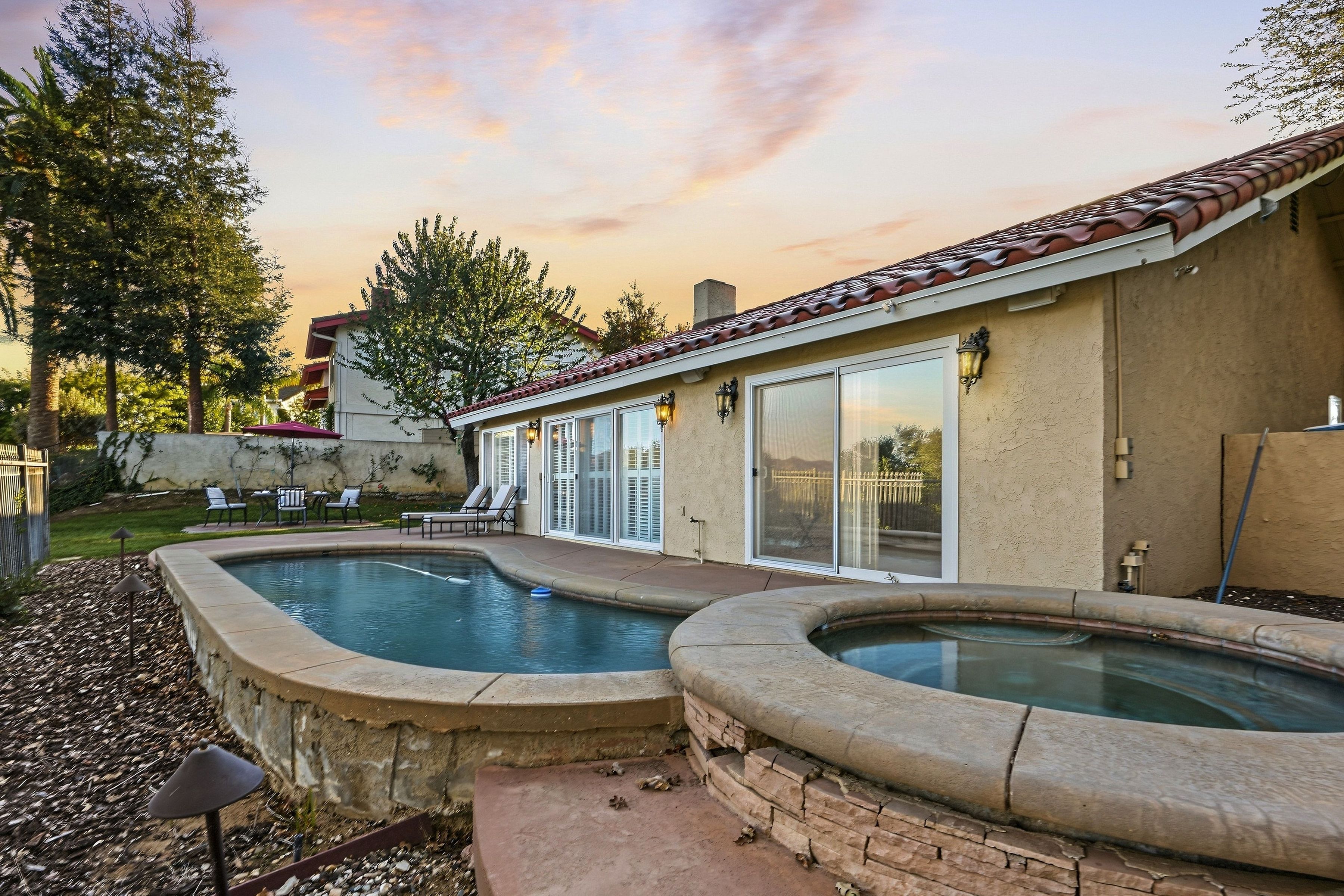  908 Blue Spring Drive, Westlake Village - 物件實景