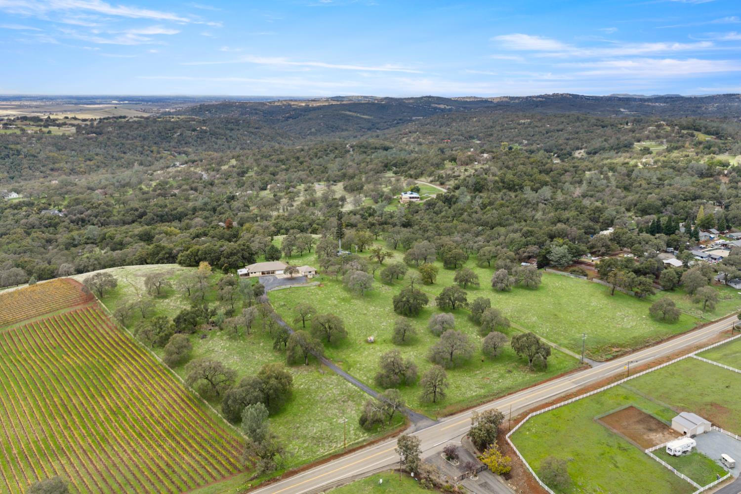 Shingle Springs, California, 95682, United States, 3 Bedrooms Bedrooms, ,3 BathroomsBathrooms,Residential,For Sale,1997420