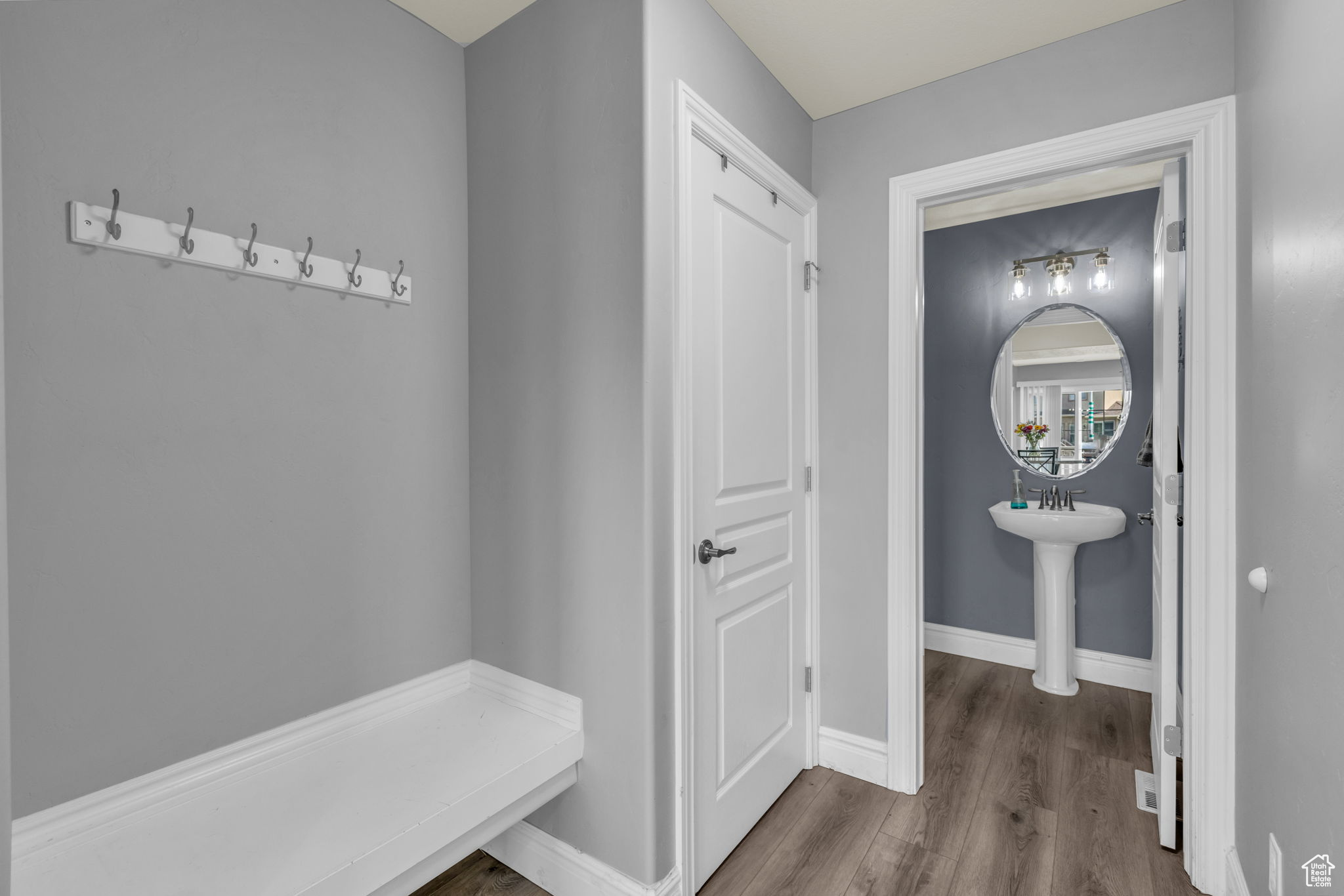 West Valley City, Utah, 84120, United States, 5 Bedrooms Bedrooms, ,4 BathroomsBathrooms,Residential,For Sale,1940375