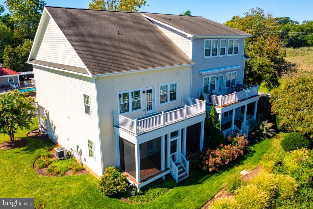 Chestertown, Maryland, 21620, United States, 2 Bedrooms Bedrooms, ,3 BathroomsBathrooms,Residential,For Sale,1949914