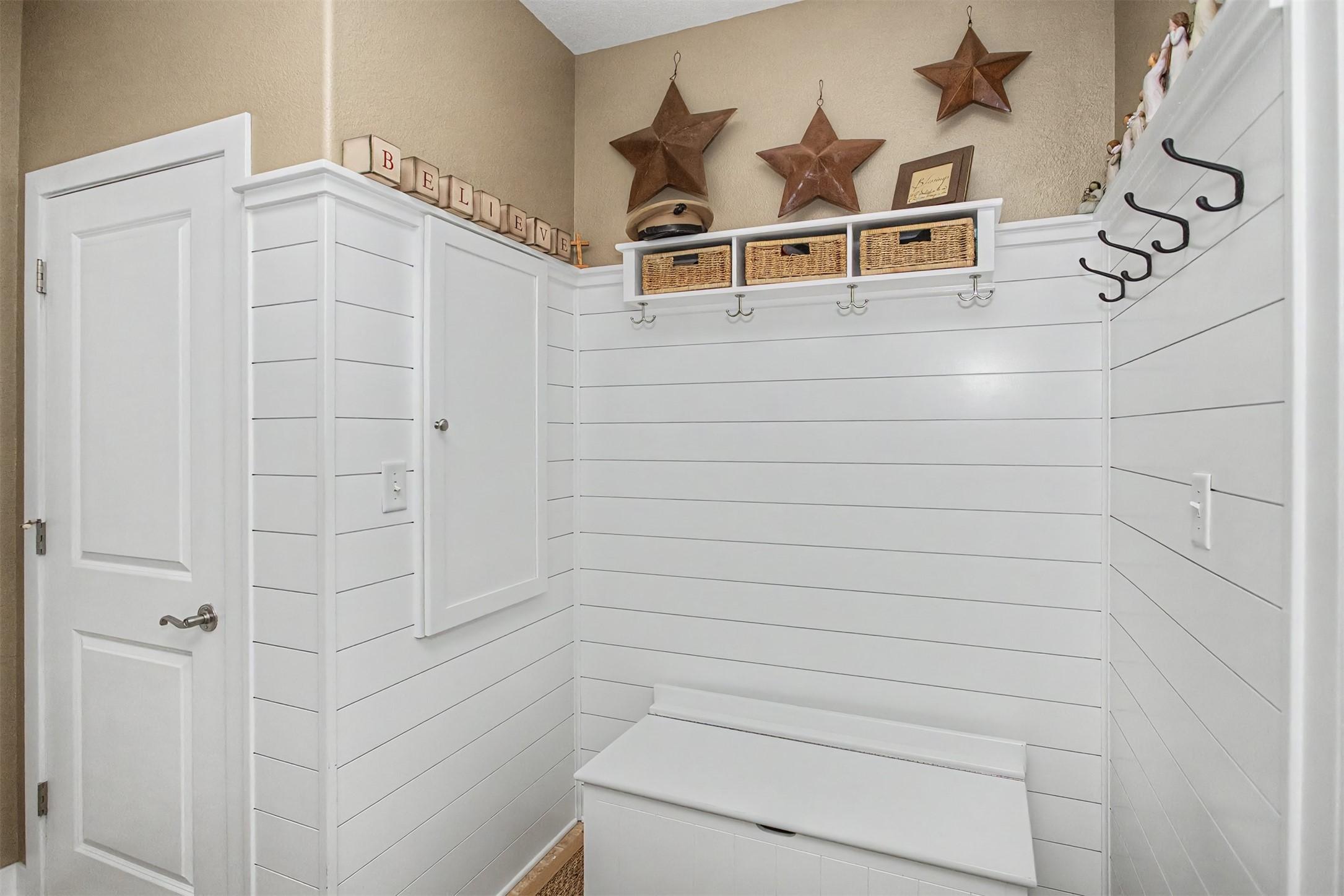 Maxwell, Iowa, 50161, United States, 2 Bedrooms Bedrooms, ,2 BathroomsBathrooms,Residential,For Sale,2037960