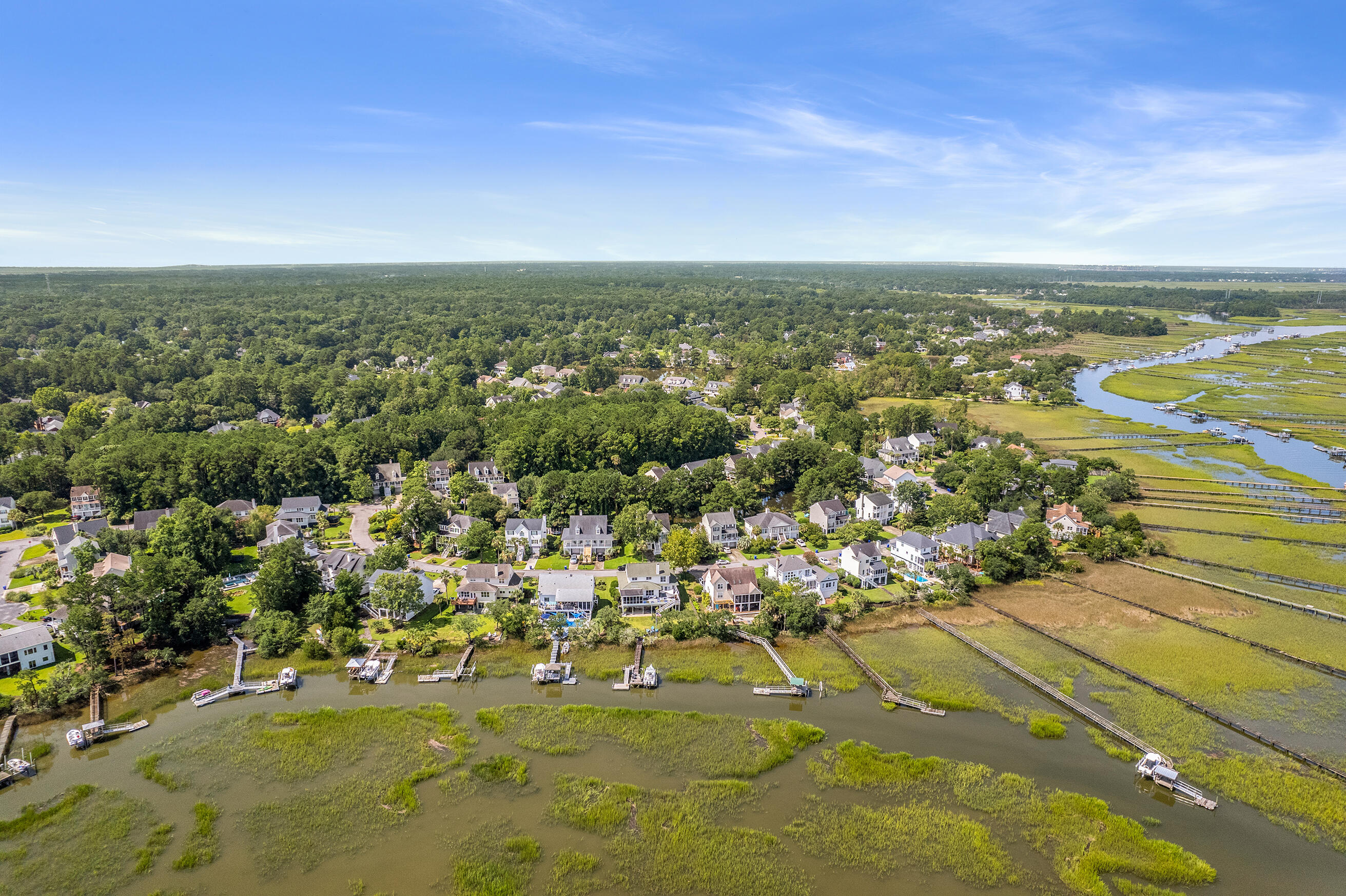 Mount Pleasant, South Carolina, 29466, United States, 3 Bedrooms Bedrooms, ,4 BathroomsBathrooms,Residential,For Sale,1798311