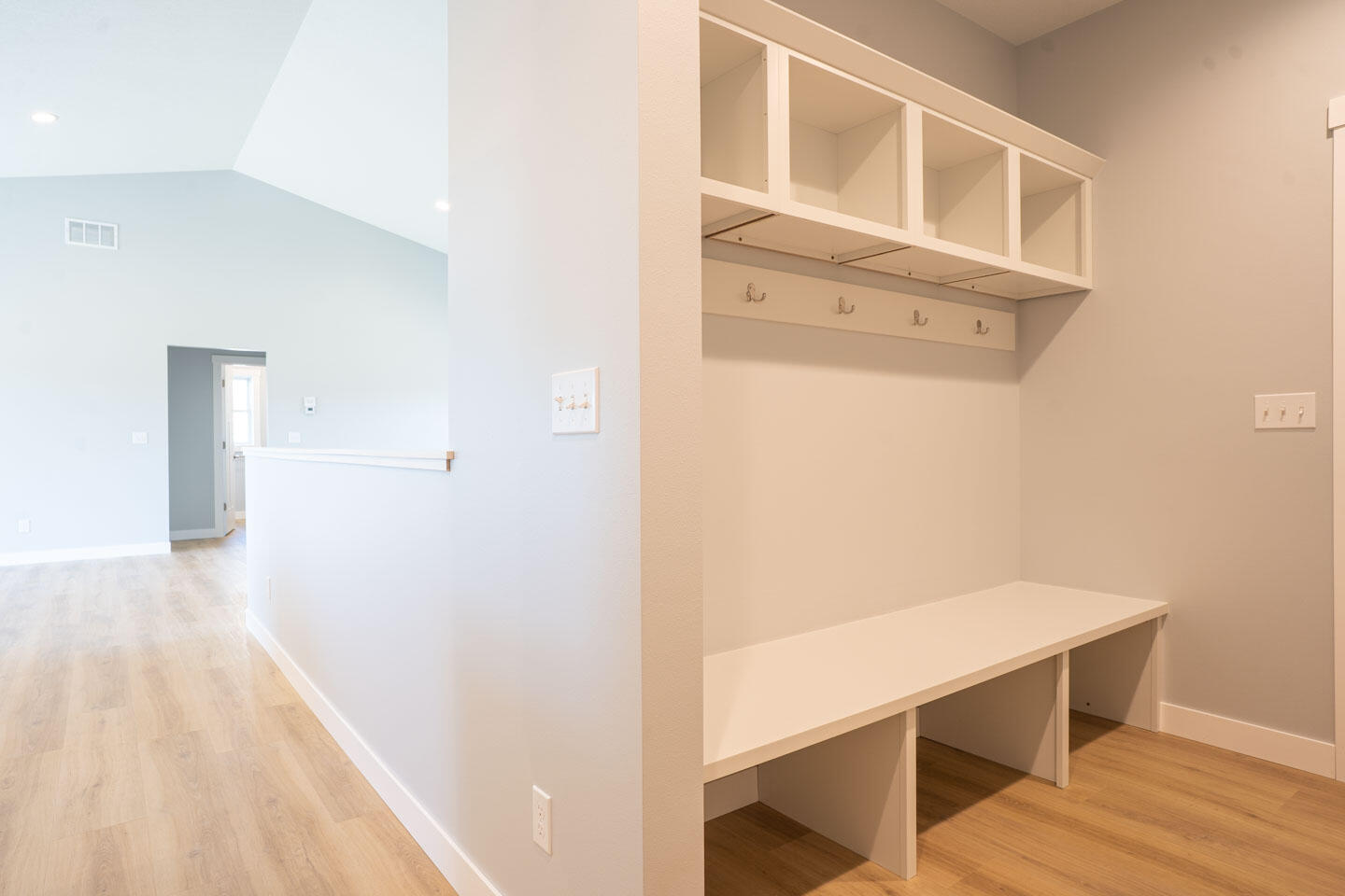 Holmen, Wisconsin, 54636, United States, 3 Bedrooms Bedrooms, ,2 BathroomsBathrooms,Residential,For Sale,1960662