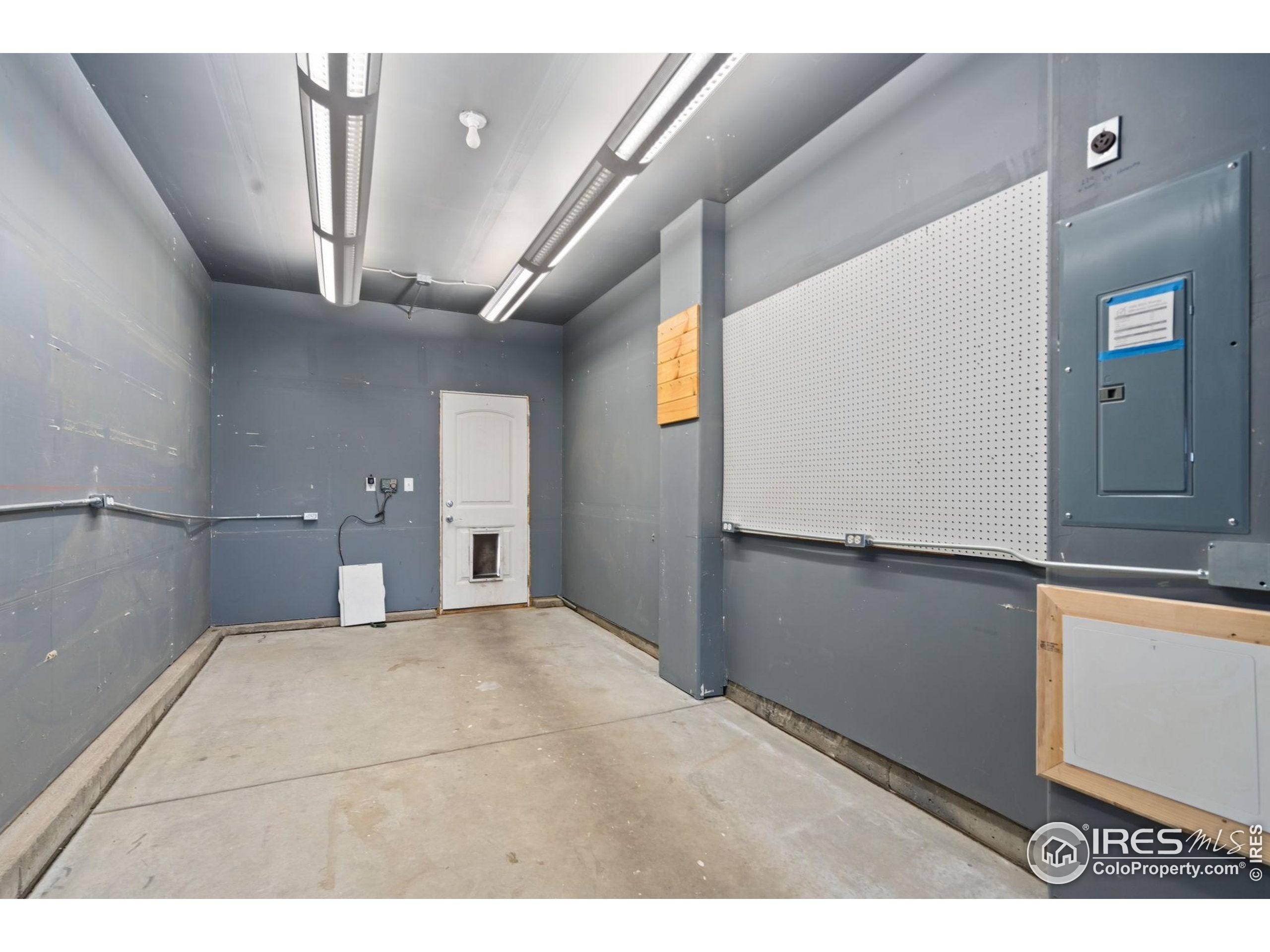 Windsor, Colorado, 80550, United States, 5 Bedrooms Bedrooms, ,4 BathroomsBathrooms,Residential,For Sale,1938748