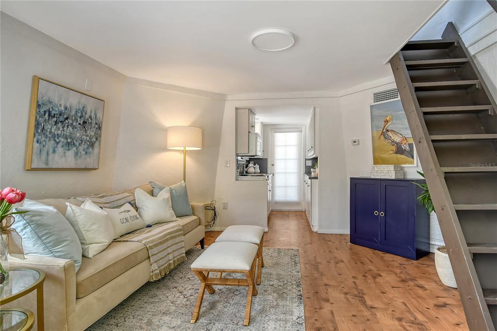 Sarasota, Florida, 34236, United States, 3 Bedrooms Bedrooms, ,3 BathroomsBathrooms,Residential,For Sale,1743279