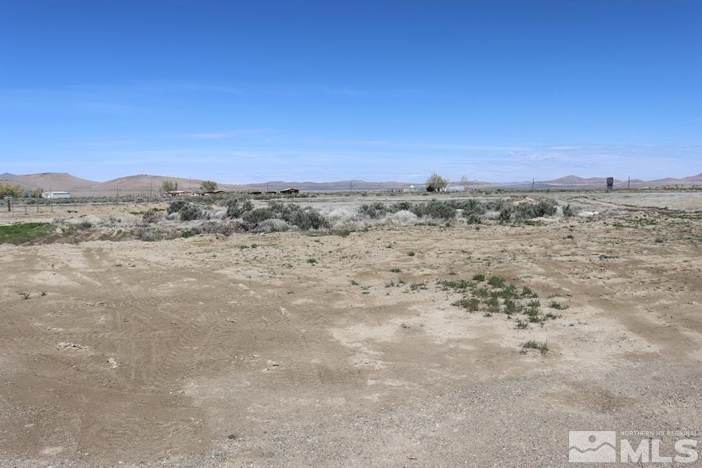 Winnemucca, Nevada, 89445, United States, 4 Bedrooms Bedrooms, ,3 BathroomsBathrooms,Residential,For Sale,1977385