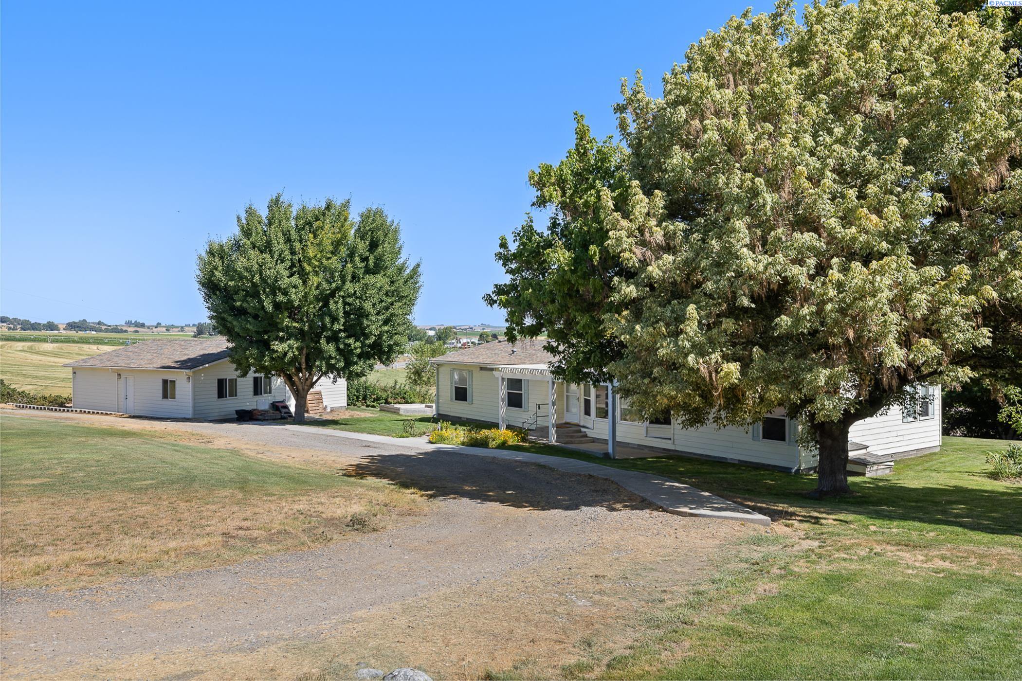 Eltopia, Washington, 99330, United States, 4 Bedrooms Bedrooms, ,1 BathroomBathrooms,Residential,For Sale,1901493