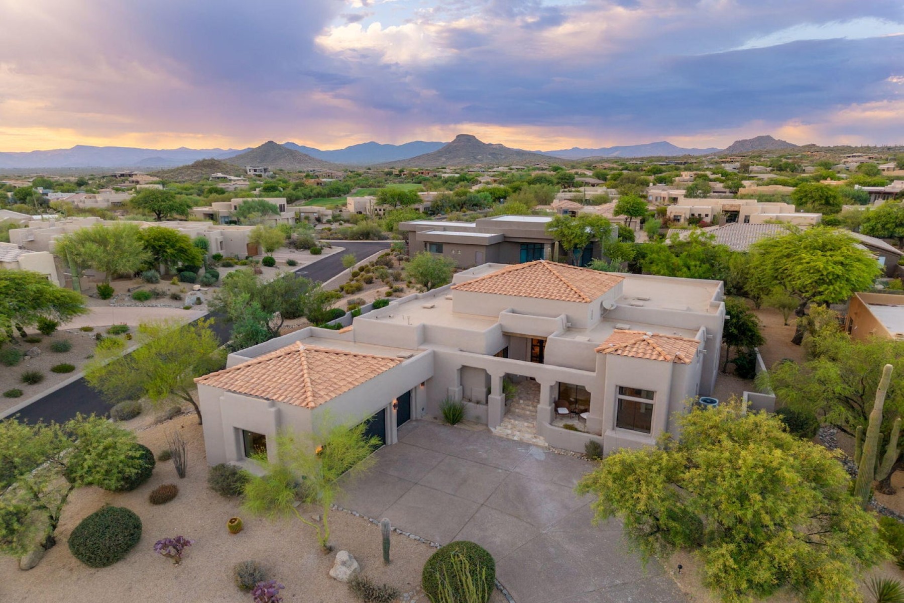  10874 E Dale Lane¦Scottsdale, AZ - 物件實景