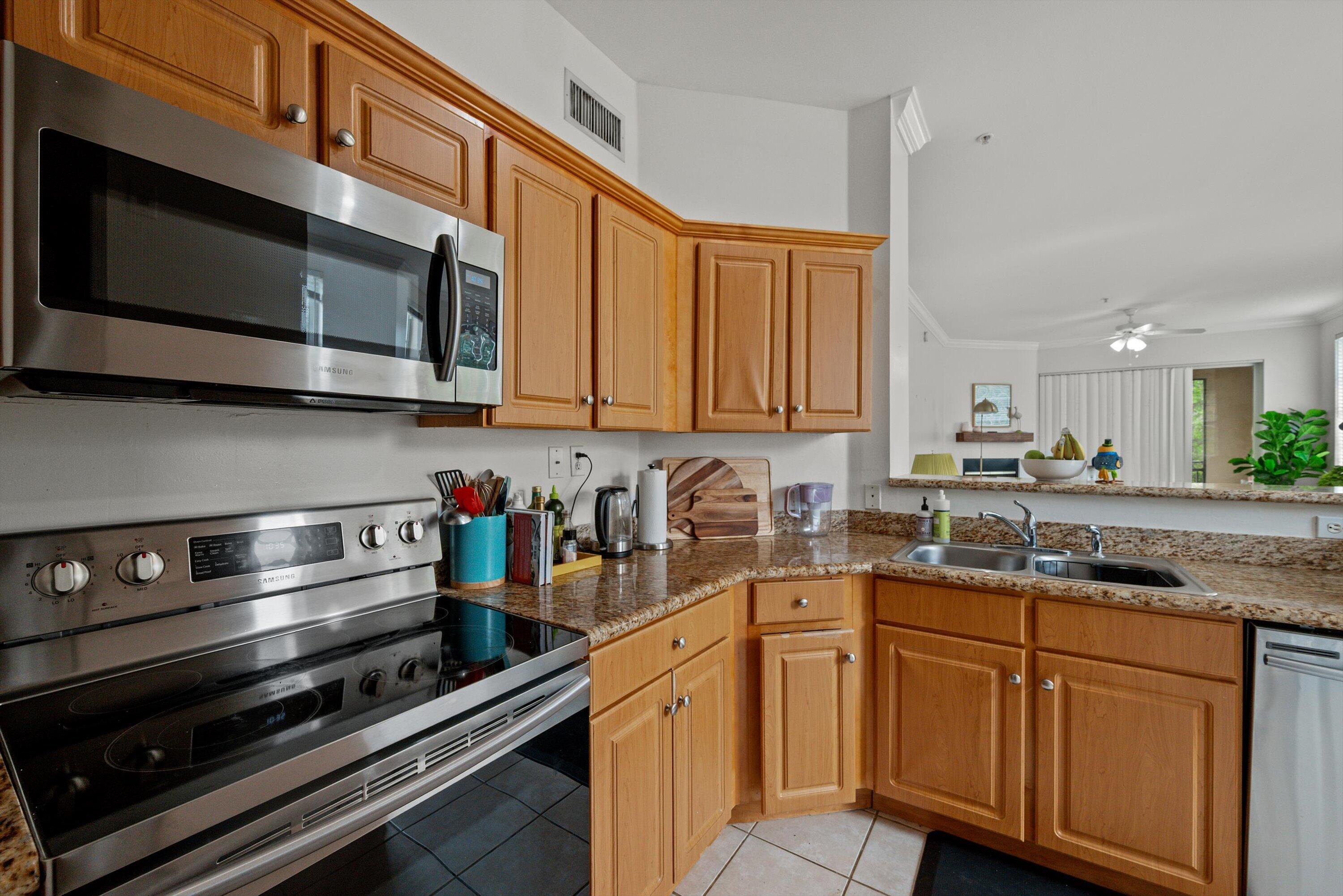  11770 Saint Andrews Place #308 - 物件實景