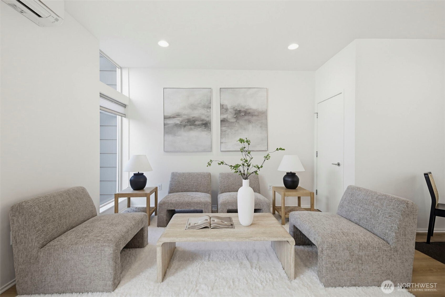 Seattle, Washington, 98144, United States, 3 Bedrooms Bedrooms, ,2 BathroomsBathrooms,Residential,For Sale,2049305