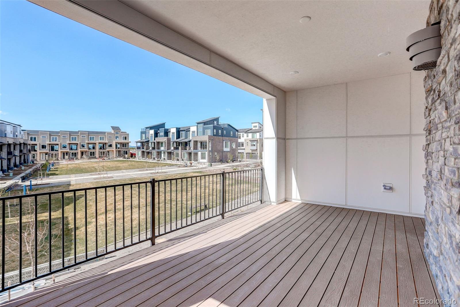 Broomfield, Colorado, 80023, United States, 3 Bedrooms Bedrooms, ,4 BathroomsBathrooms,Residential,For Sale,1901985