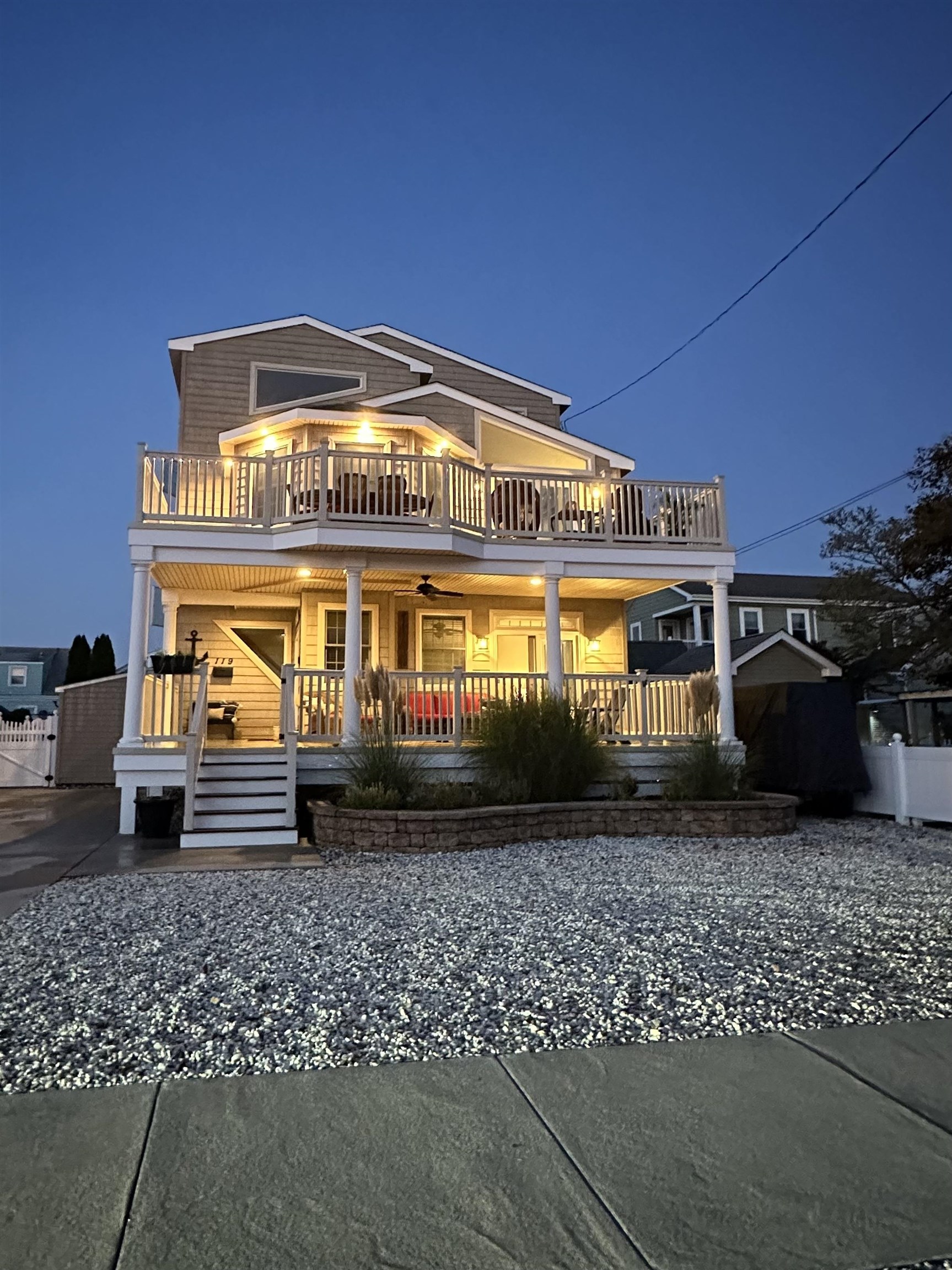 North Wildwood, New Jersey, 08260, United States, 6 Bedrooms Bedrooms, ,4 BathroomsBathrooms,Residential,For Sale,1981521