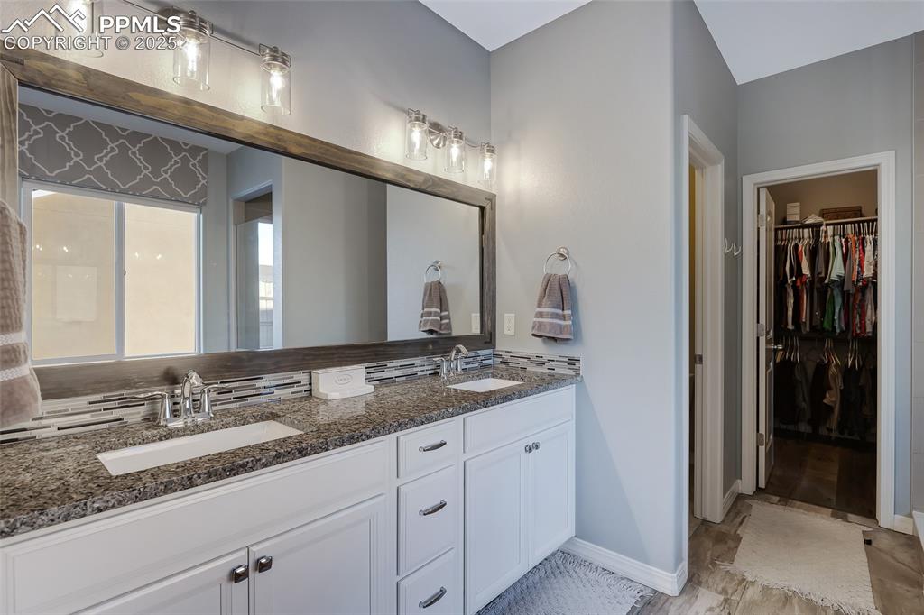 Monument, Colorado, 80132, United States, 5 Bedrooms Bedrooms, ,3 BathroomsBathrooms,Residential,For Sale,1875210